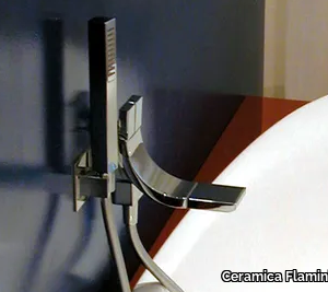 SI - Wall-mounted bathtub tap with hand shower _ Ceramica Flaminia