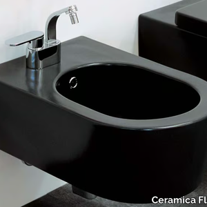 LINK - Wall-hung ceramic bidet with overflow _ Ceramica Flaminia