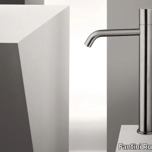 NOSTROMO SMALL - G906WF - Single handle washbasin mixer with flow limiter _ Fantini Rubinetti