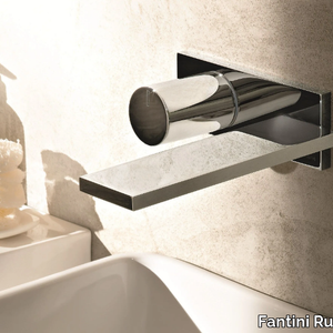 MILANO - D113A/E513B - Wall-mounted washbasin mixer with plate _ Fantini Rubinetti