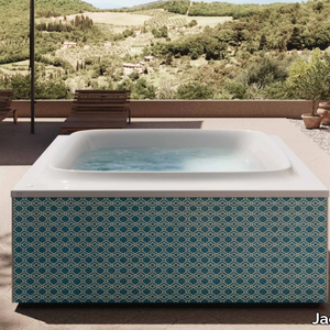 SKYLOUNGE® - Hydromassage bathtub with chromotherapy _ Jacuzzi®