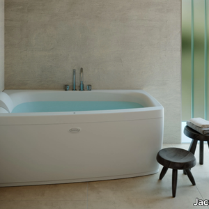 THE ESSENTIALS FOLIA - Hydromassage asymmetric bathtub _ Jacuzzi®