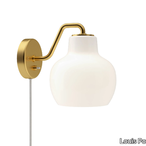 VL RING CROWN - Opal glass wall light _ Louis Poulsen