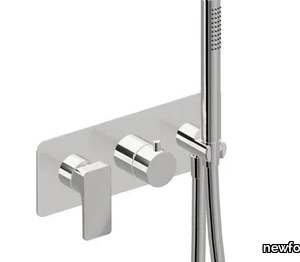 B-EASY 72669E - Recessed shower set with diverter _ newform