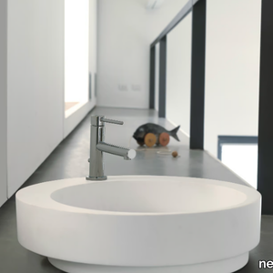 WASHBASINS - Countertop round single Cristalplant® washbasin _ newform