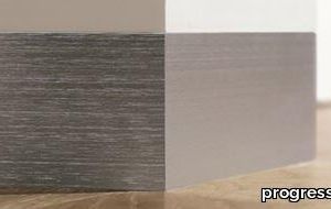 Proskirting flat
