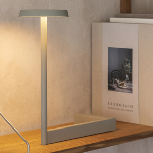 FLAT 5970 - LED metal table lamp _ Vibia