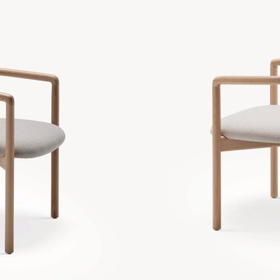 Joli Chair