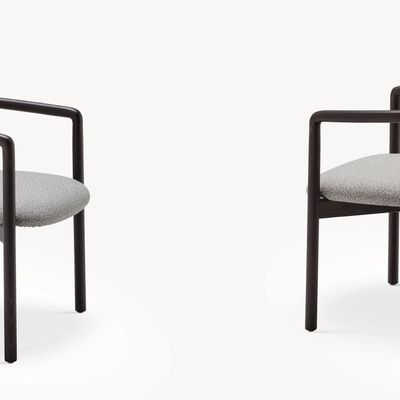 Joli Chair