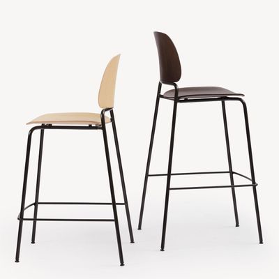 UPON - Stackable stool with back 