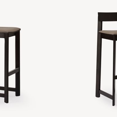 candid-stool