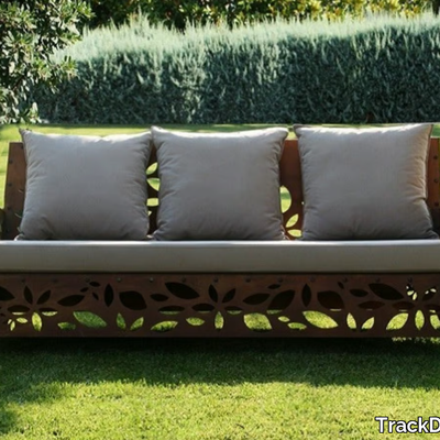 sofa-trackdesign-365442-relf6fdba4b.jpg