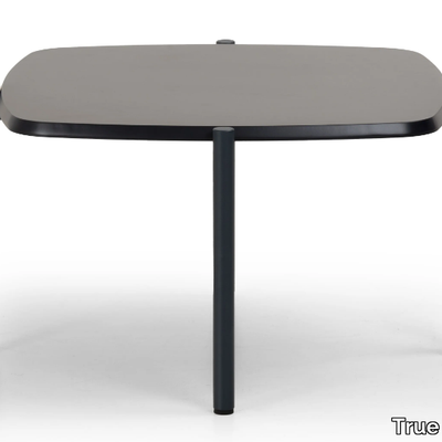 square-coffee-table-true-design-515568-relbb60eb5c.jpg