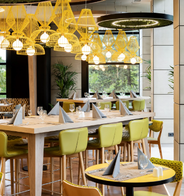 EXPAND-UTU-Soulful-Lighting-61577-rel889f221f.jpg