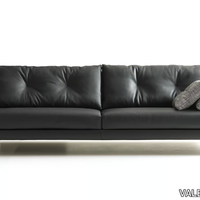 maxime-sofa-valentini-463342-rel1cb1bd69.jpg