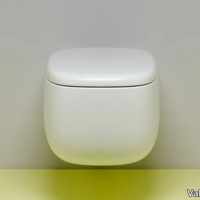 SEED-Toilet-Valdama-527942-rel2ae8e76e.jpg