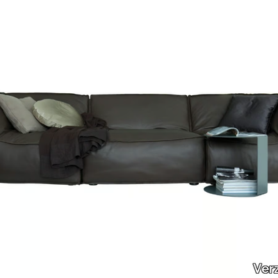 NOE-Leather-sofa-VERZELLONI-306455-rel96af2ec.jpg