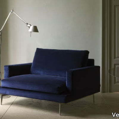 armchair-verzelloni-306026-rel78b0fb35.jpg