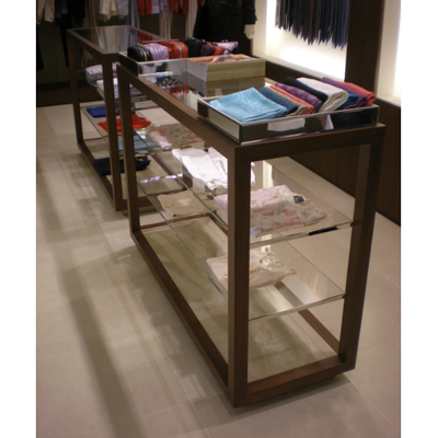 YDF_Retail-display-case_OIBFnvA9wv.jpeg