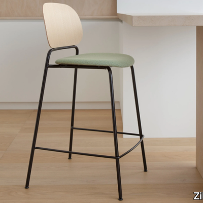 UPON-Stool-Zilio-A-C-550715-rela716eb44.jpg