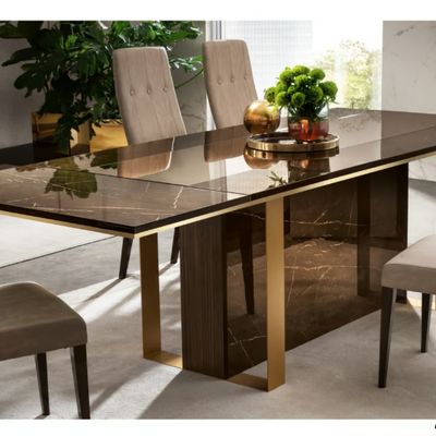 table-adora-572502-rel1cfb8acc.jpg