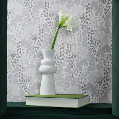 DAZZLING-AGENA-643314-rel58385048.jpg