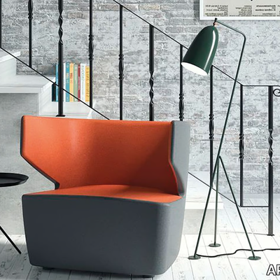 armchair-ap-factor-345212-rel5d635641.jpg
