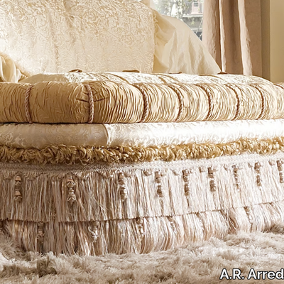 grand-royal-fabric-bench-a-r-arredamenti-383132-rele109778a.jpg
