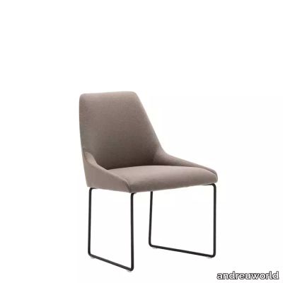 alya_andreu_world_SI1553_chair_1.webp