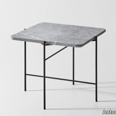 paesaggi-sospesi-square-coffee-table-antonio-lupi-design-608428-rel1291029a.jpg