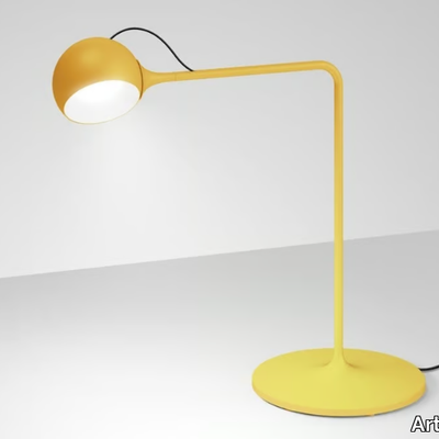 IXA-Desk-lamp-Artemide-596767-relfe952b26.jpg