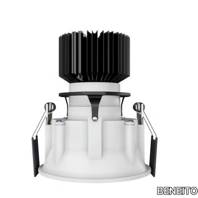 TAO-BENEITO-FAURE-457903-rel7309ef86.jpg