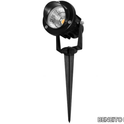 fade-beneito-faure-lighting-458932-rela0ac4a5b.jpg