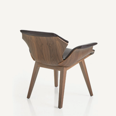 PETAL-Leather-easy-chair-BassamFellows-572580-rel9e09dc01.jpg