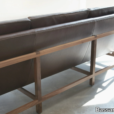 WOOD-FRAME-LOUNGE-Sofa-BassamFellows-448700-rel562f23fb.jpg