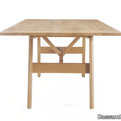 table-bassamfellows-448123-rel6df1d353.jpg