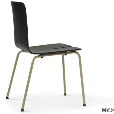 gap-4-stackable-chair-bla-station-470182-reld0bedec2.jpeg