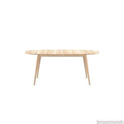 VM0524_BRUUNMUNCH_SC02_DINING_TABLES_PLAYDinner_Lame_NE_L180_OAK_SOAP_ADOBE98_RGBkopier.jpg?v=1703073921