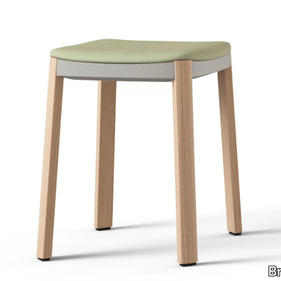 nate-stool-brunner-503306-rel5a14eae.jpg