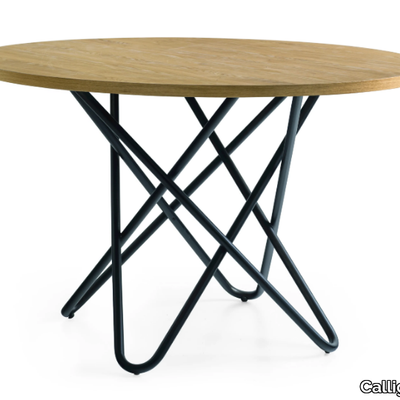 table-calligaris-452131-rel78795401.jpg