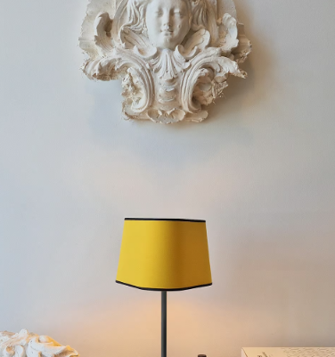 nuage-petit-table-lamp-designheure-627055-rel8c8faaa9.jpg