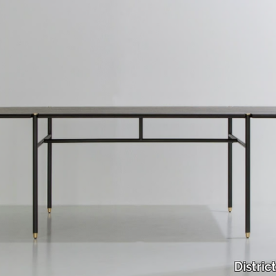 STACKING-Dining-table-District-Eight-490692-relbb6c5bec.jpg