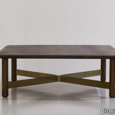 STILT-Square-coffee-table-District-Eight-470356-relfb7d8a3b.jpg