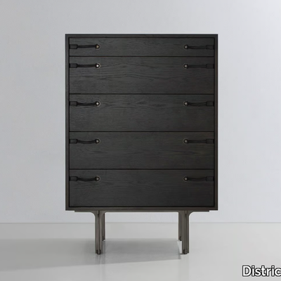 TOTE-Oak-chest-of-drawers-District-Eight-607656-rel6045f6e.jpg