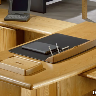 COMMODORE-Desk-set-Dyrlund-266438-rel1bd0e73e.jpg