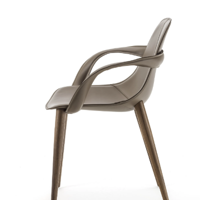 COUTURE-Chair-with-armrests-ENRICO-PELLIZZONI-635929-rel535eaa54.jpg