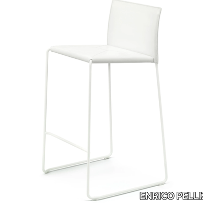stool-enrico-pellizzoni-635838-relffe5fd80.jpg