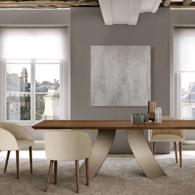 wooden-table-eforma-635347-rel3a55ea4f.jpg