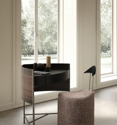 BLOOM-ESTEL-GROUP-551511-relde044786.jpg