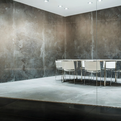 IRON-GREY-FMG-241623-rel8baba01c.jpg